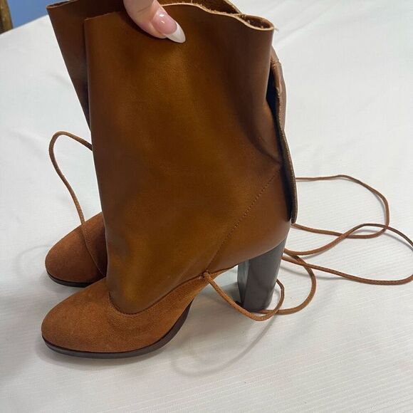 Steve Madden Women’s Leather Hangur  Wraparound Boot Shoes Size 39/9 New - Picture 5 of 9